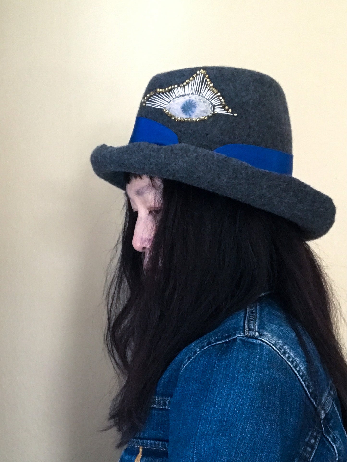 Third eye fedora hat  - Tomoko Tahara millinery works