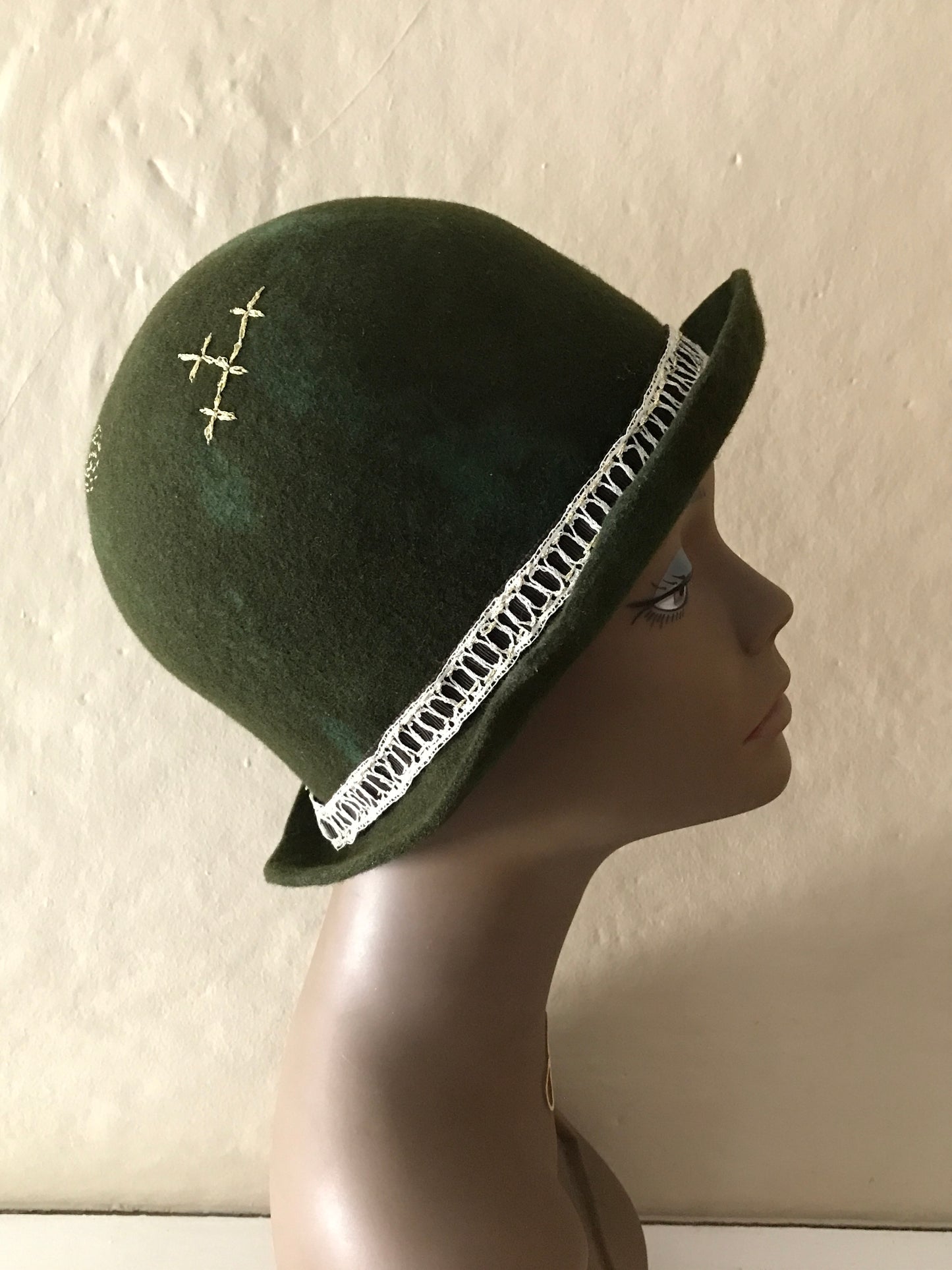 Distressed fur felt dark green bowler hat- Tomoko Tahara millinery works